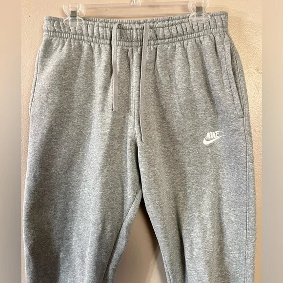 Nike Grey Sweatpants Athletic Comfort Tapered - Picture 2 of 5